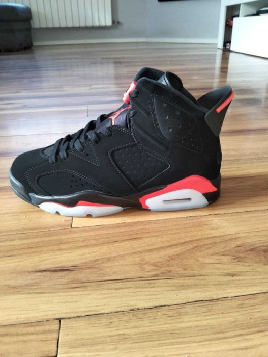 sprzedam buty Jordan 6 Retro