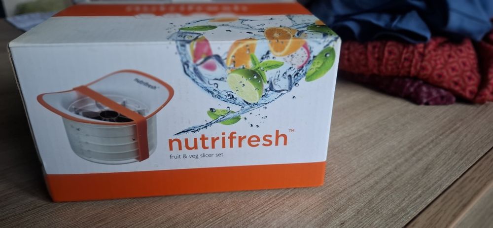 Nowy przyrząd do krojenia owoców I warzyw