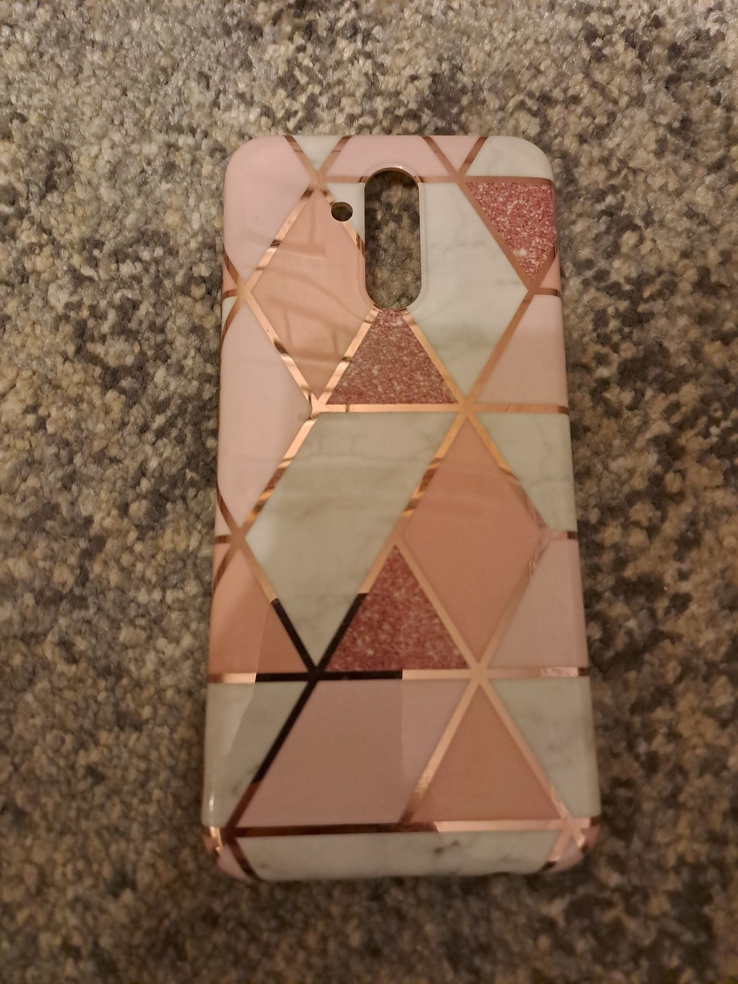 Etui na telefon różowe