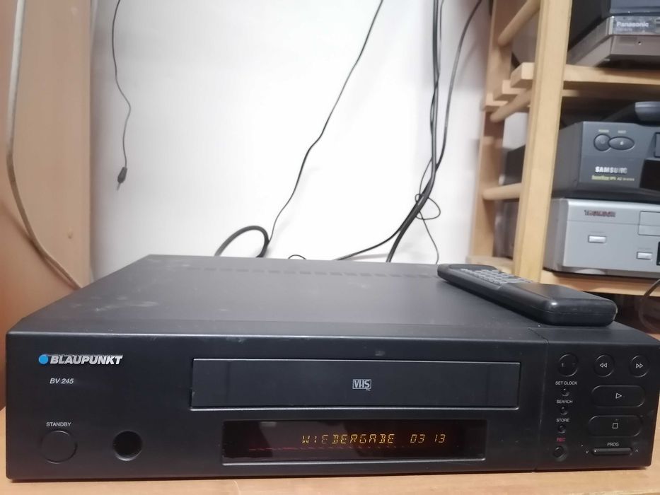 Magnetowid VHS Blaupunkt BV 245 pilot