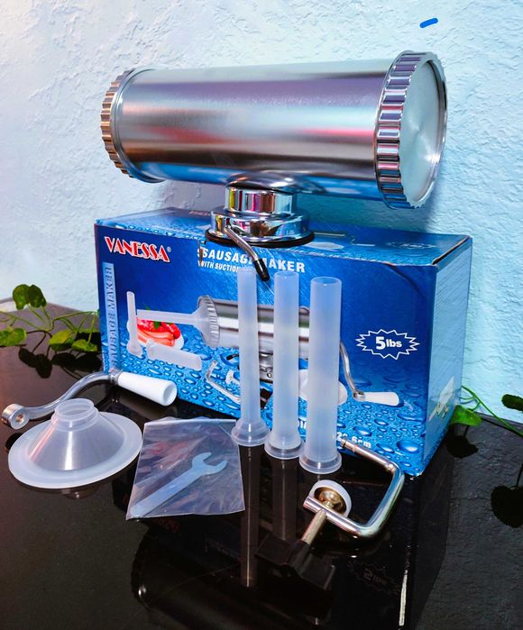 Шприц для приготовления домашних сосисок колбасница объем 2,5кг мангал