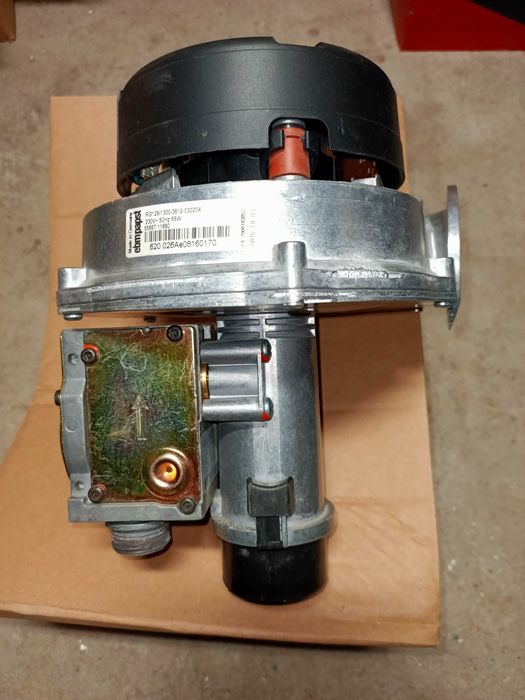 Buderus Logamax GB022  części