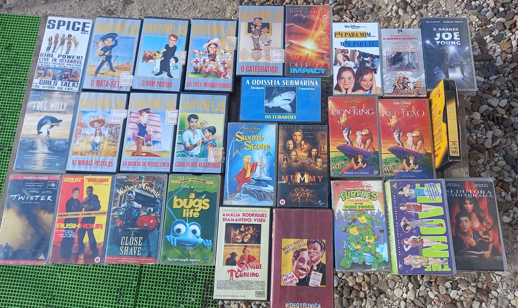 Coleção de 40 cassetes VHS