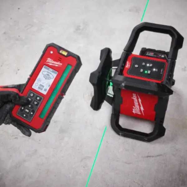 Nível Laser Rotativo 300m One-Key M18 Milwaukee M18 RLOHVG300-501C