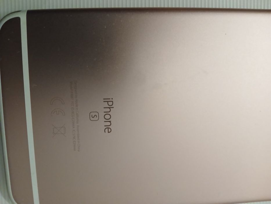 IPhone  6 S . Desbloqueado