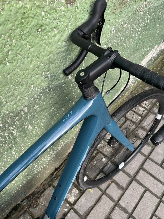 Карбоновий ендюренс/шосейник Giant Defy Advanced 2
