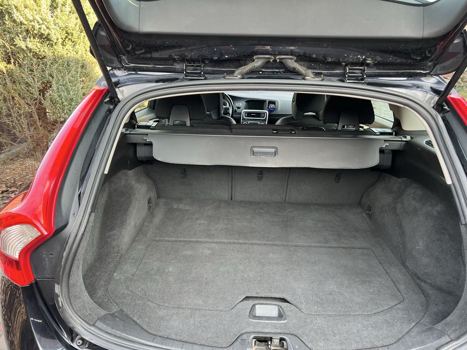 Volvo v60 D3 avtomat