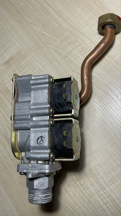 Клапан газовий з модулятором  та штуцером  Solly  Н18