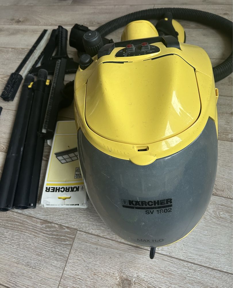 Пилосос з парогенератором KARCHER SV 1802