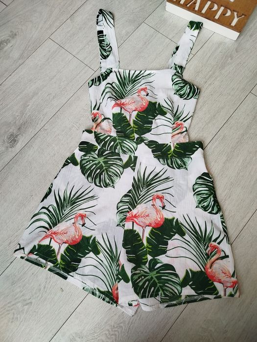 Стильний, літній ромпер, комбінезон, шорти.