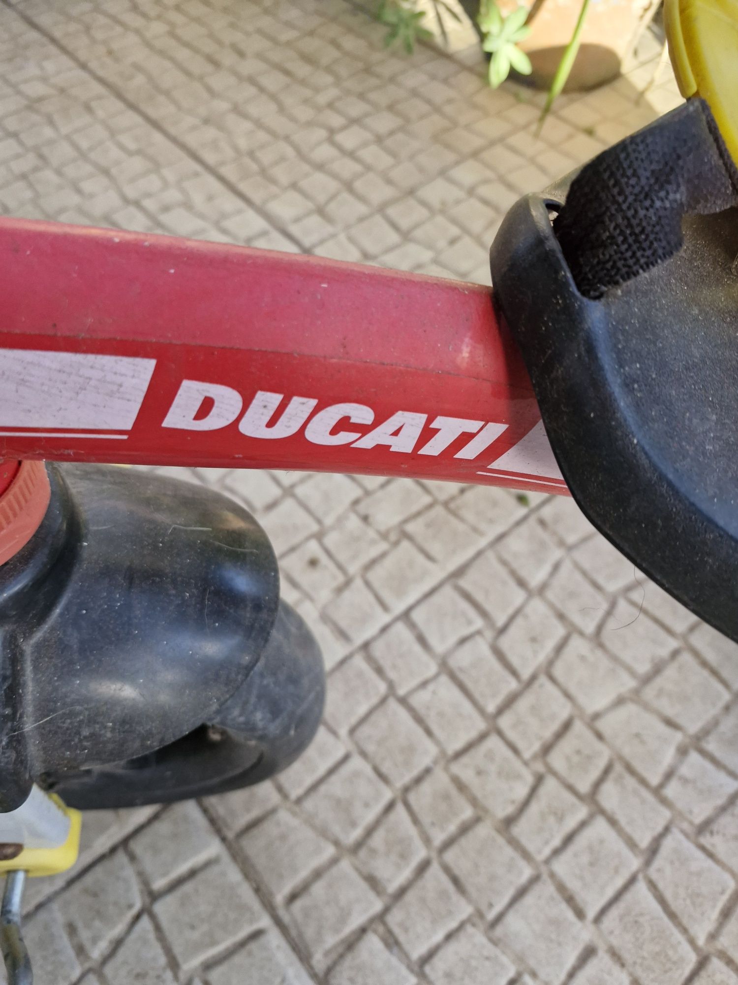 Triciclo Ducati Chicco