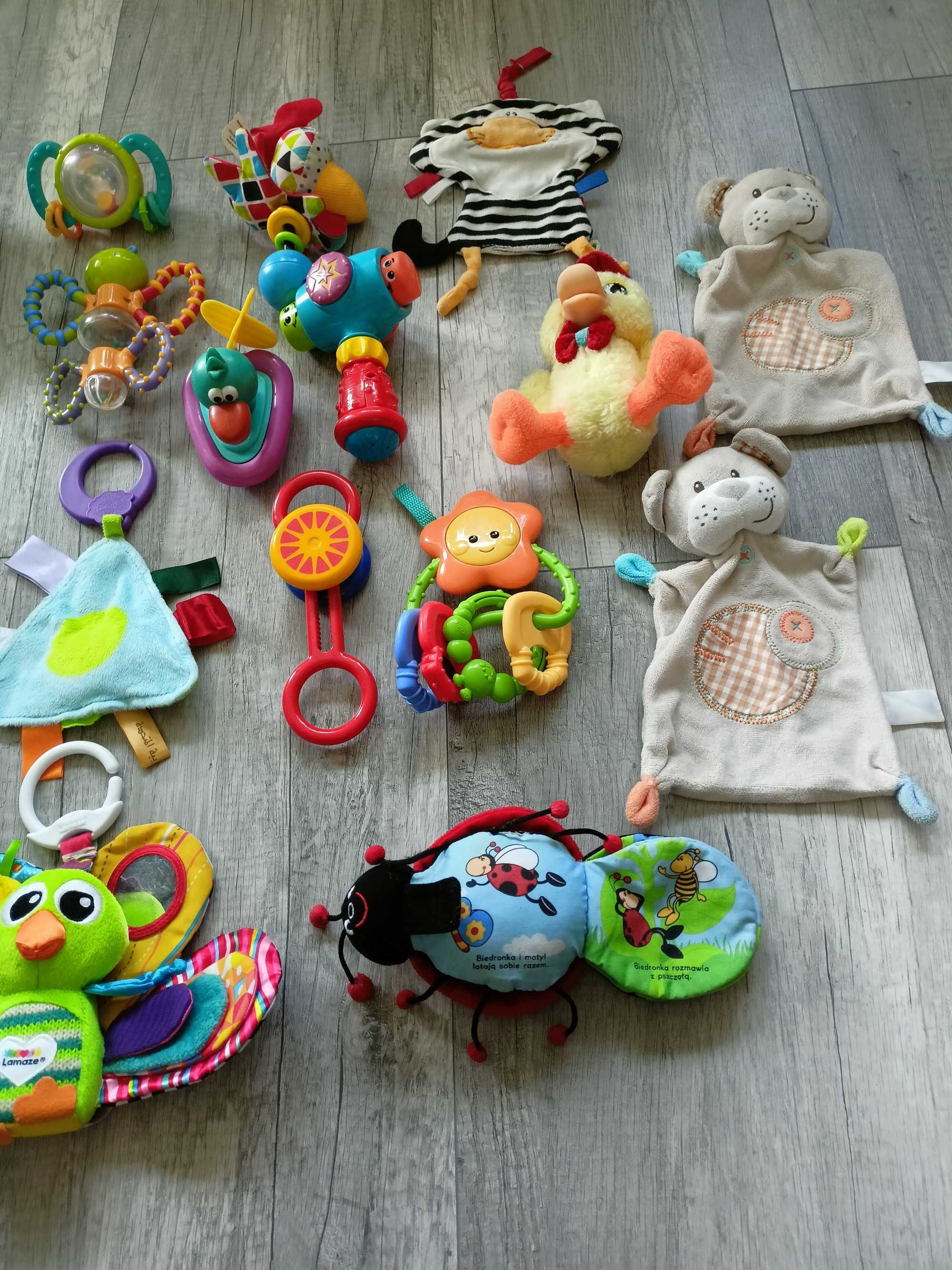 Zabawki dla niemowląt 17 sztuk w tym sensoryczne