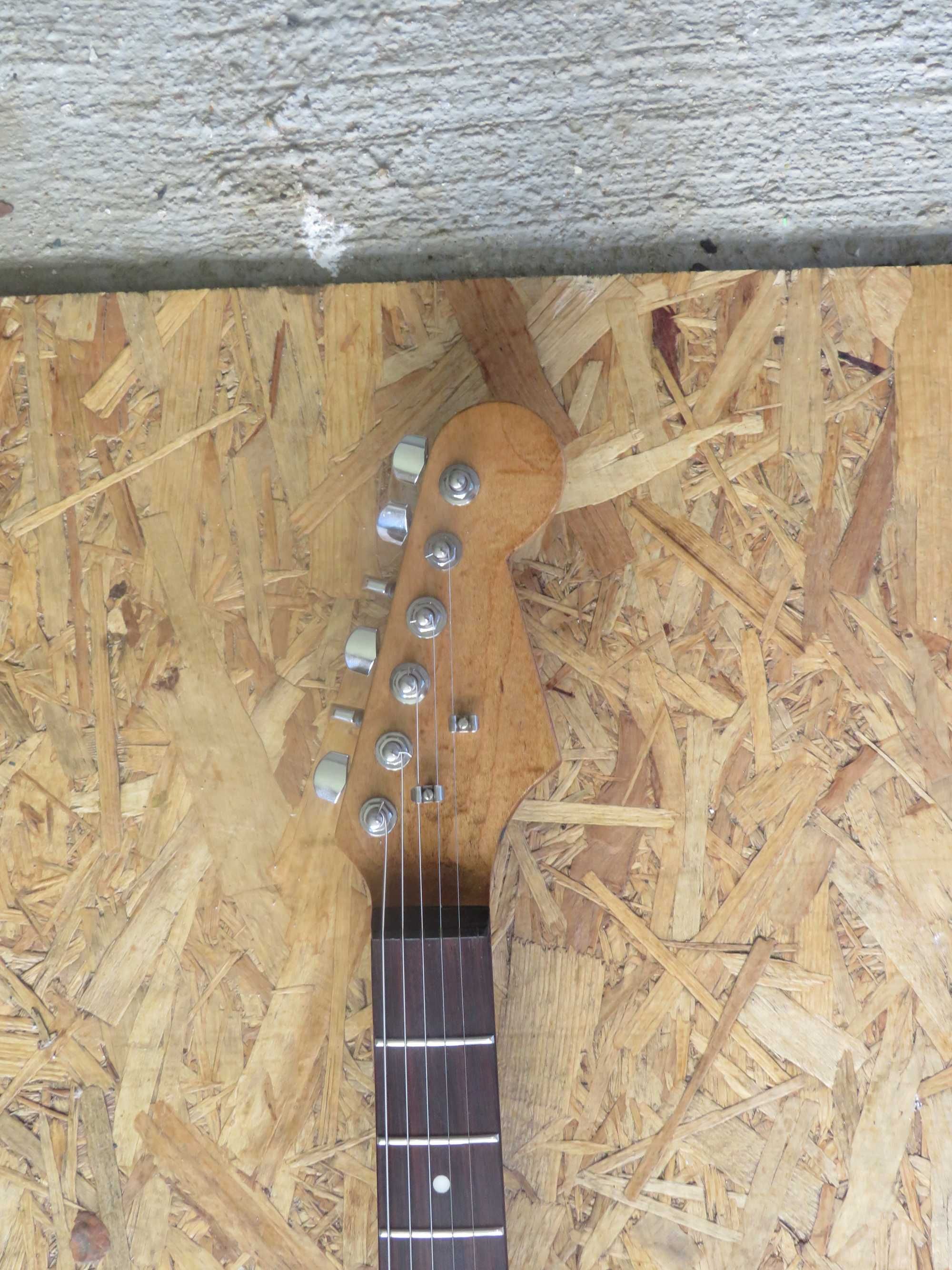Fender Roland Ready - Pickups Tex Mex - Braço Ibanez anos 70