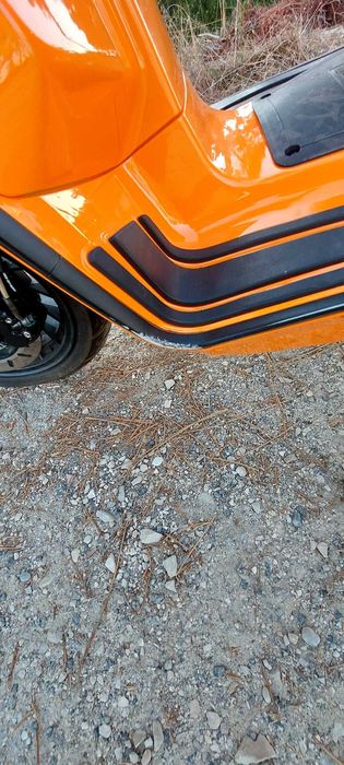 LAMBRETTA 125 v especial , cor exclusiva, única!