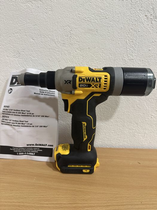 Акумуляторний заклепочник DeWALT DCF414