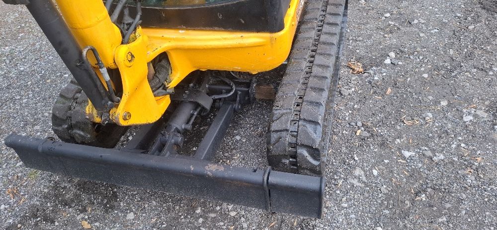 Minikoparka jcb 8018 rozsowane gasienice transport