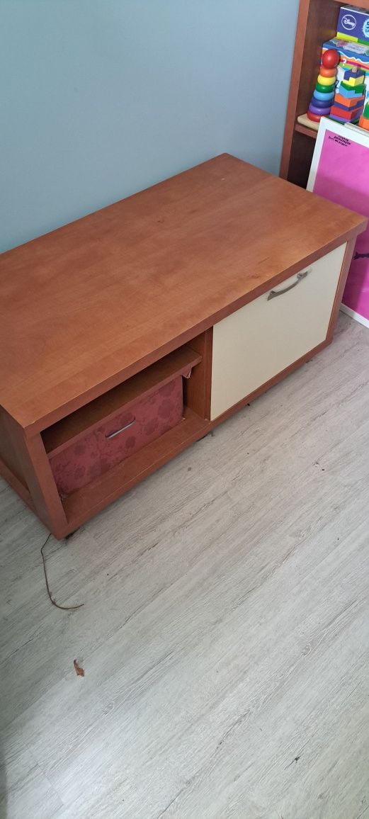 Szafka pod telewizor