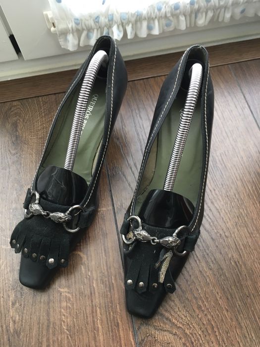 Sapatos Aldo e outros