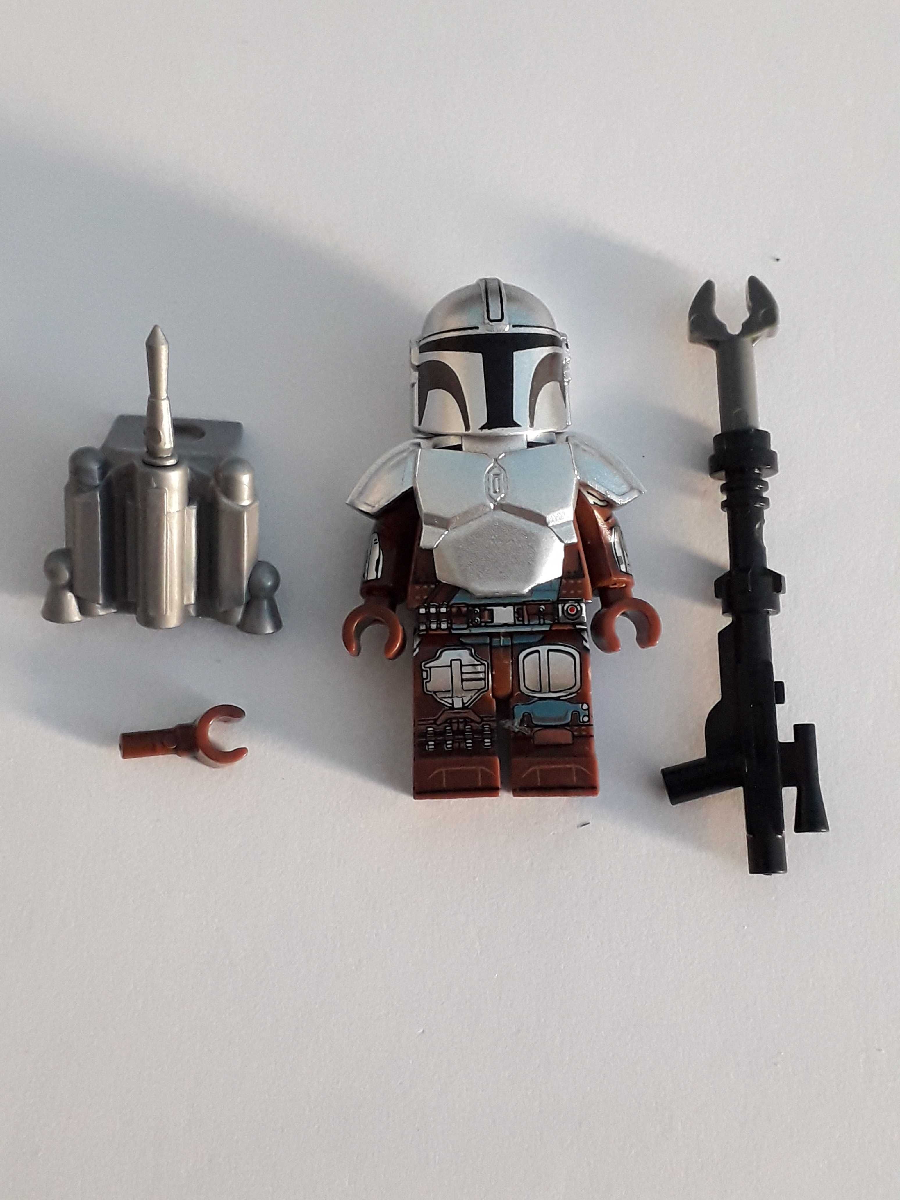 7 Figurek Star Wars+20 figurek droidów bojowych z blaster komp. z Lego