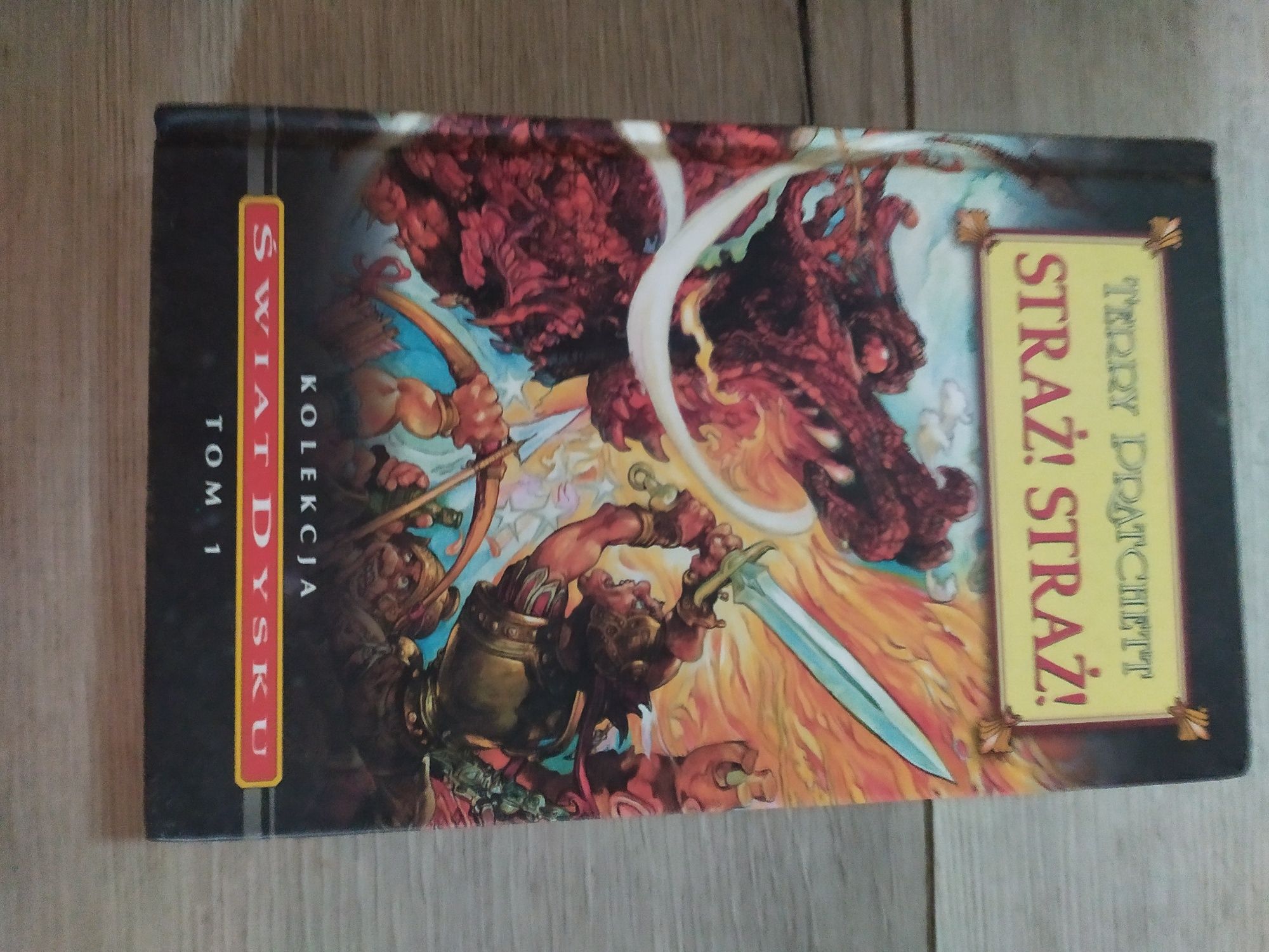 Świat dysku - straż! Straż! Tom pierwszy Terry Pratchett