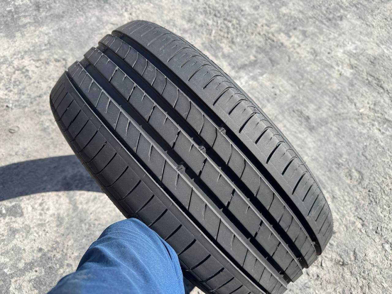 Шина літо 1шт 235/40/R19 Nexen Nfera Su1