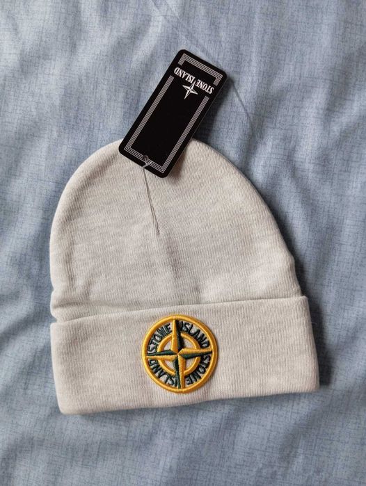 Czapka zimowa Stone Island - bardzo ciepła i lekka, rozmiar UNI