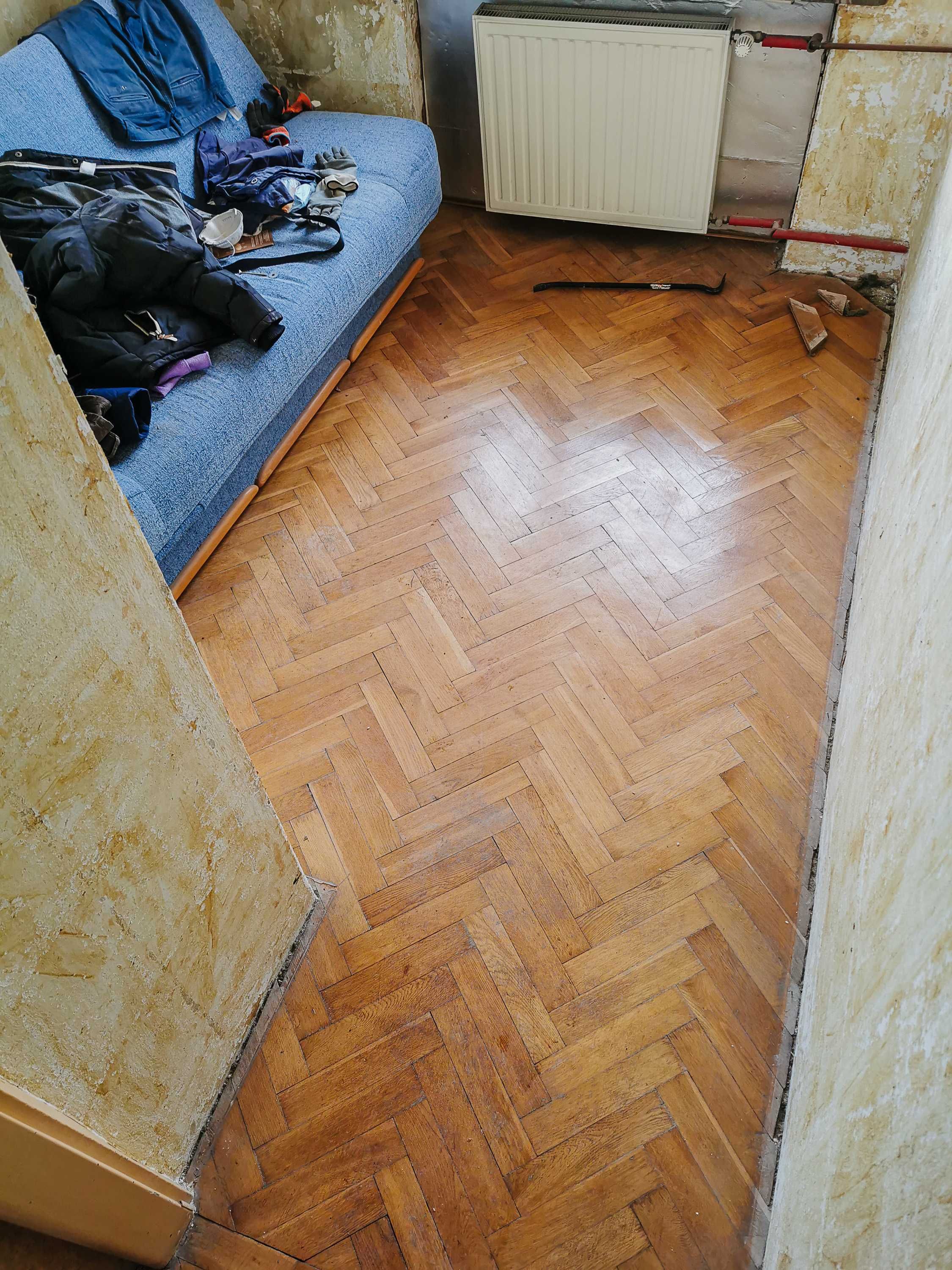 Parkiet jodełka klepka podłoga drewniana 25x4,5 30x6,5 45x4,5