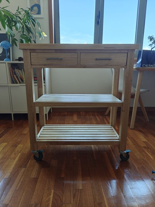 carrinho de cozinha de madeira