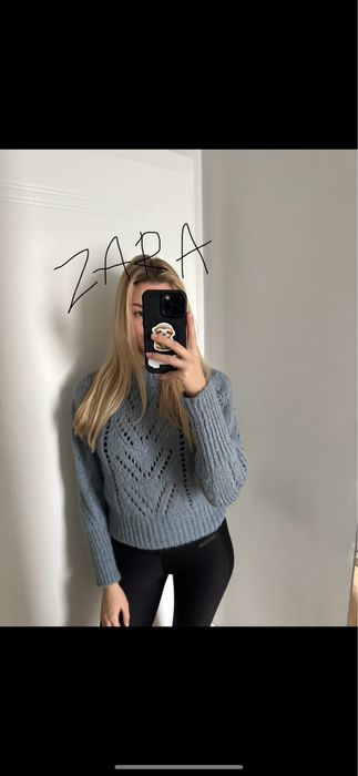 Niebieski sweter z zary