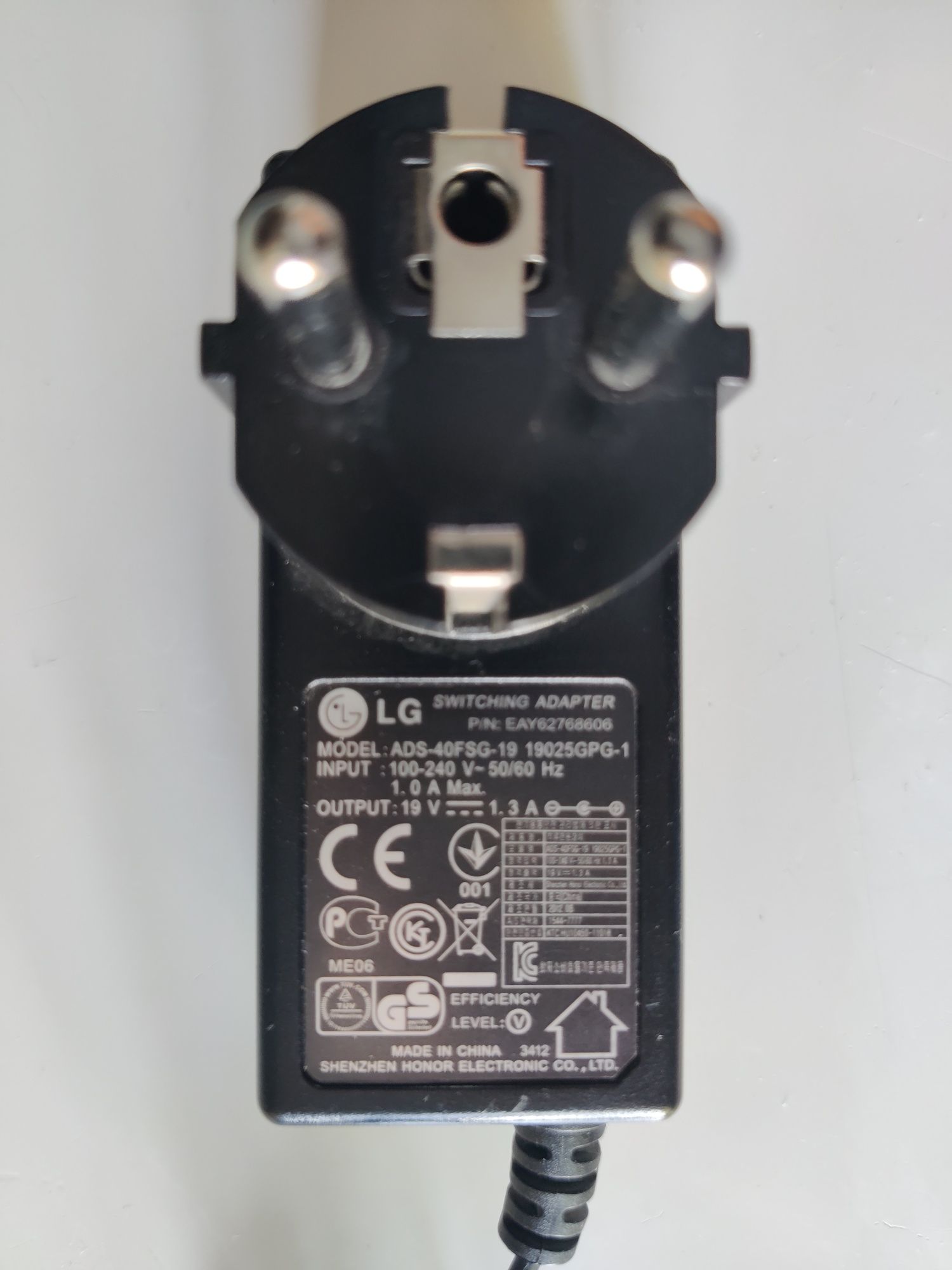 Monitor LG E1942C-BN