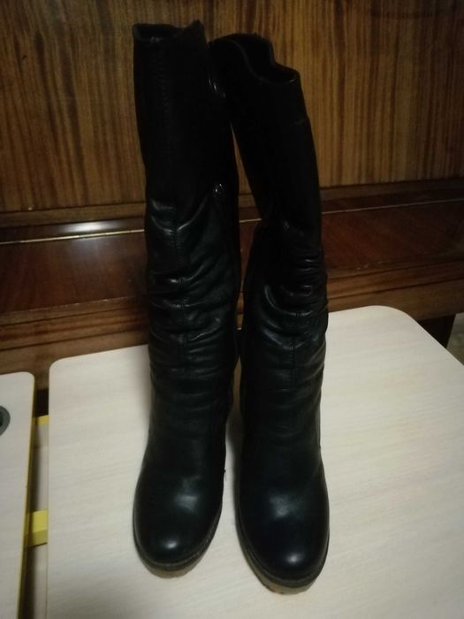 жіночі зимові чобітки 36 розмір