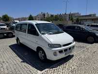 Hyundai H1 9 lugares