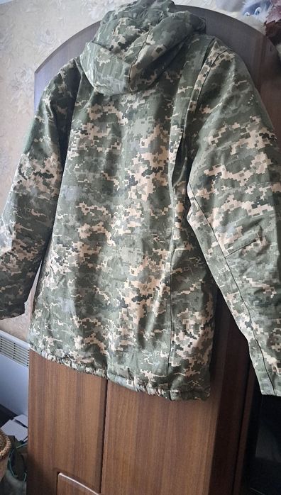 Новий зимовий бушлат.