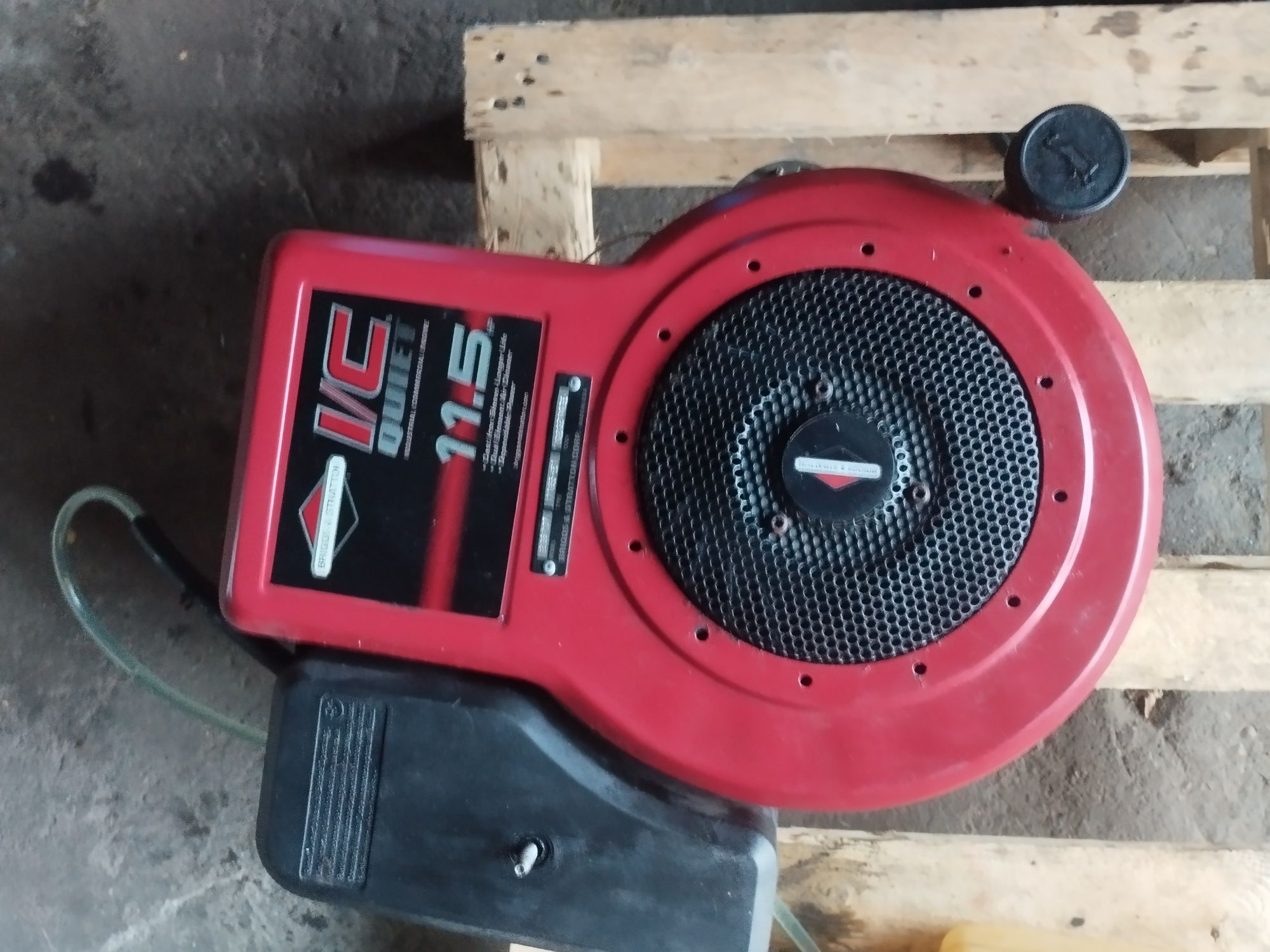 Silnik do traktorka kosiarki Briggs 11.5 HP kompletny