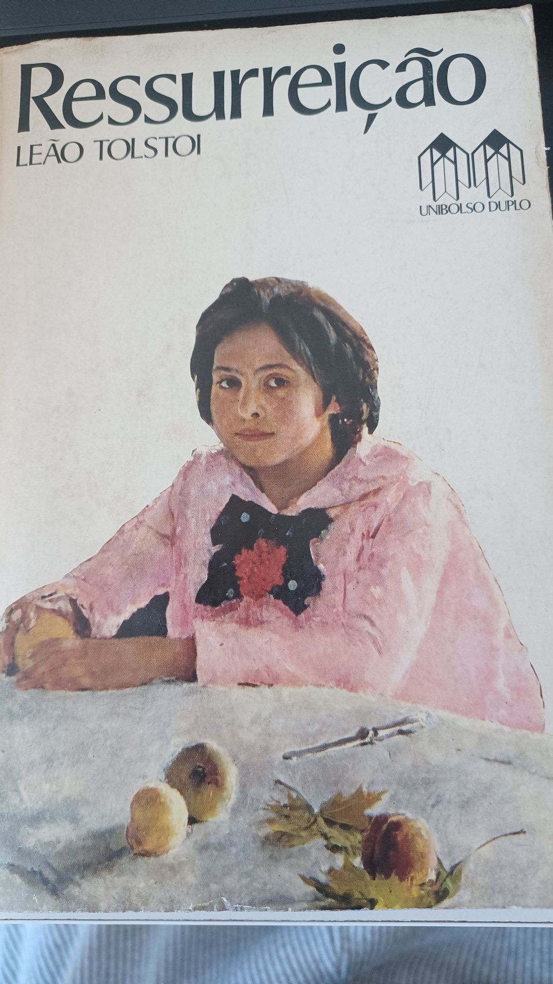 Livro "Ressurreição" de Leão Tolstoi