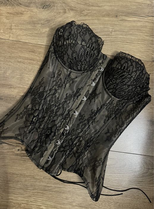 Кружевной корсет