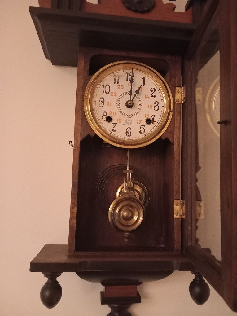Relógio da Reguladora antigo