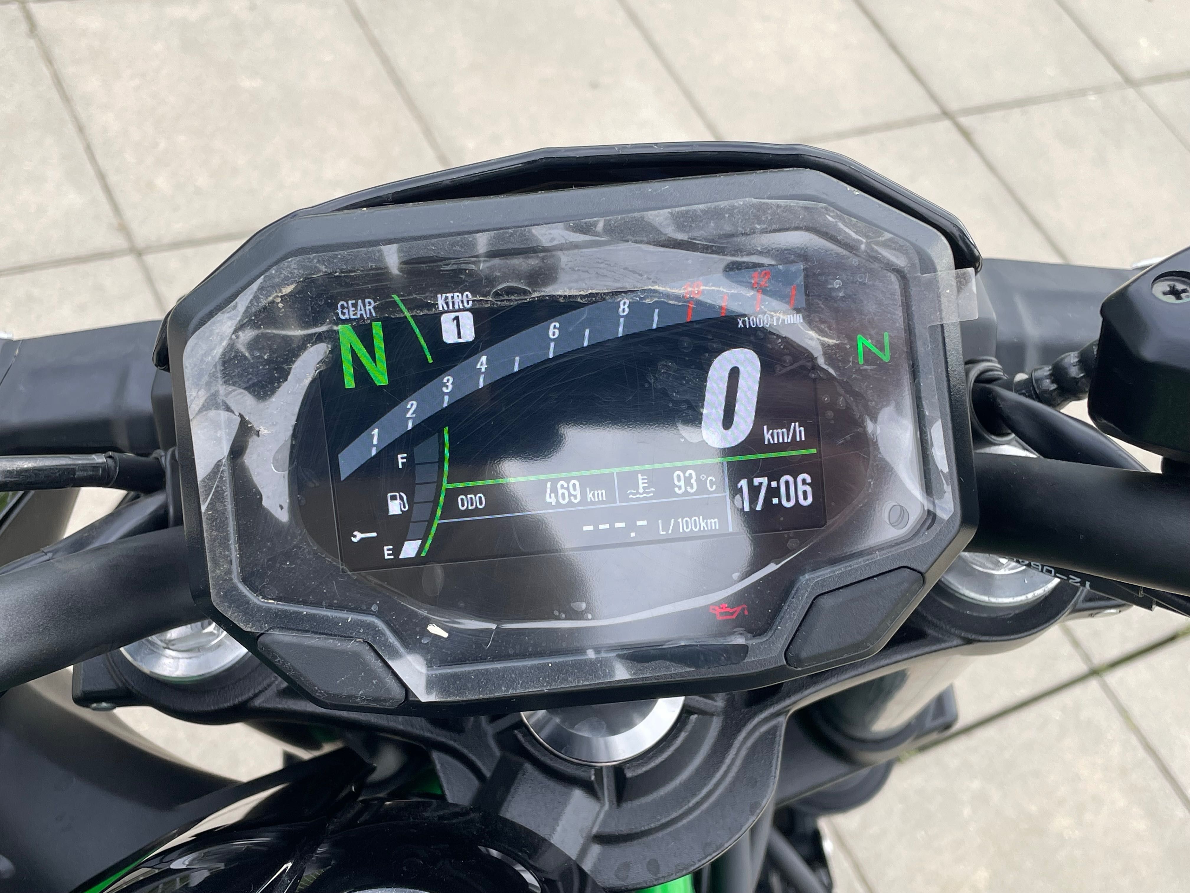 Kawasaki Z650  2025rok  460km Jak nowy Okazja!