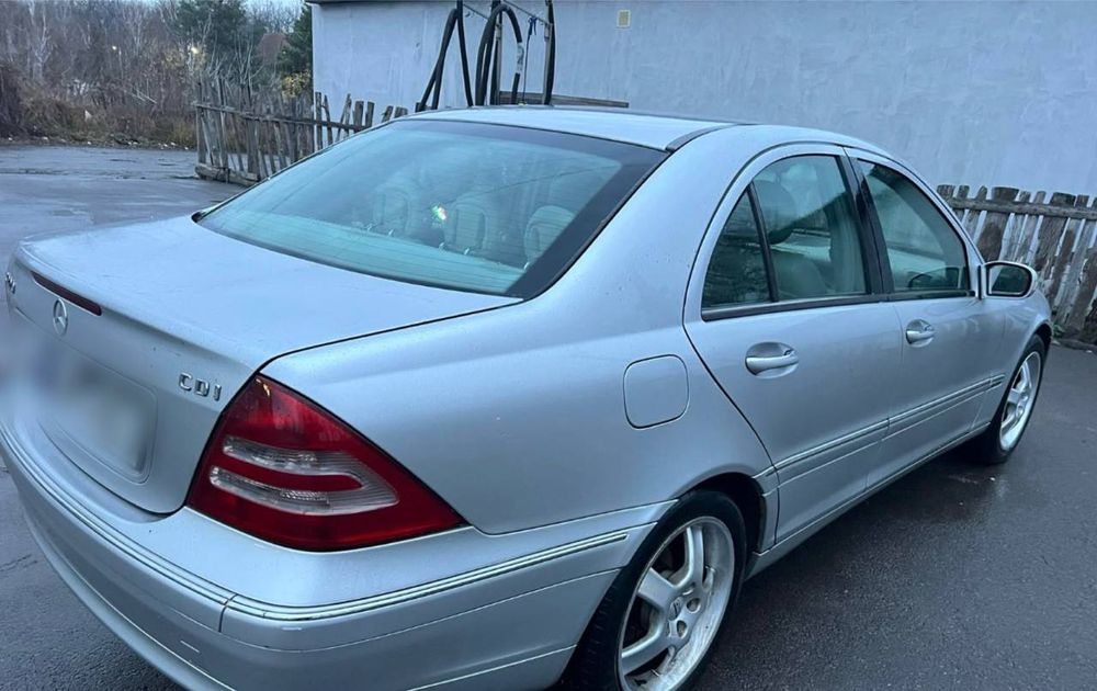 Продам Mercedes-Benz W203