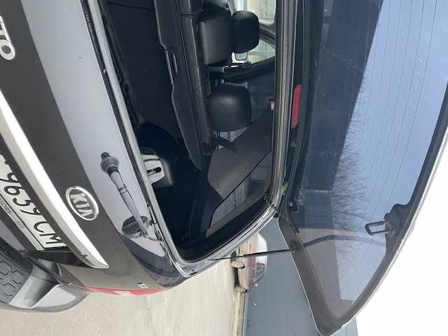 Авітомобільт КІА Sorento 2,5 CRDI 2008 року