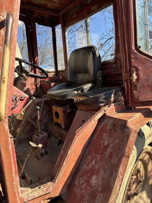 Продам трактор Т25