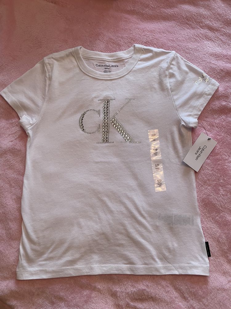 Нова футболка Calvin Klein  jeans, розмір S