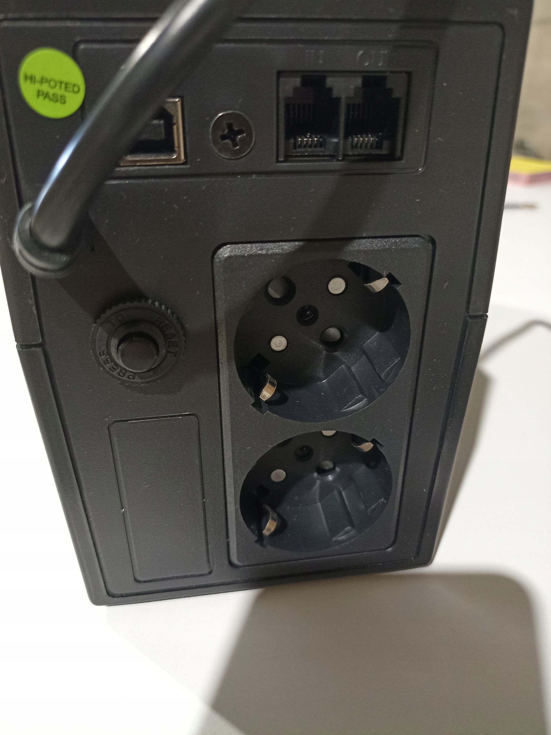 Zasilacz UPS Green Cell UPS01LCD 600VA