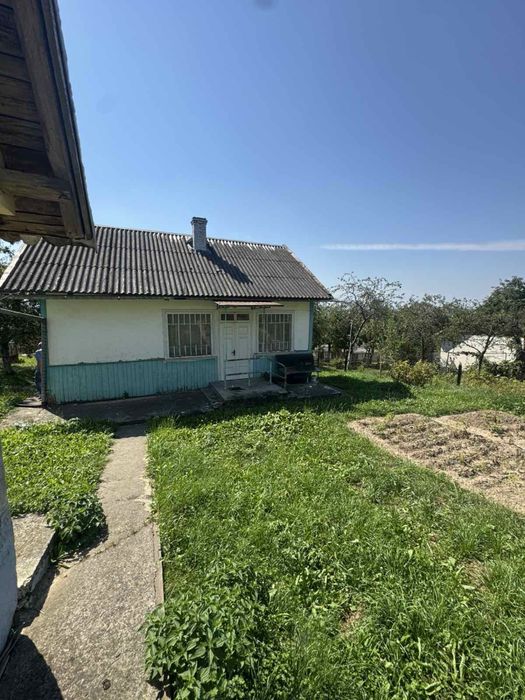 Продаж деревʼяного будиночка на фундаменті в м. Калуші