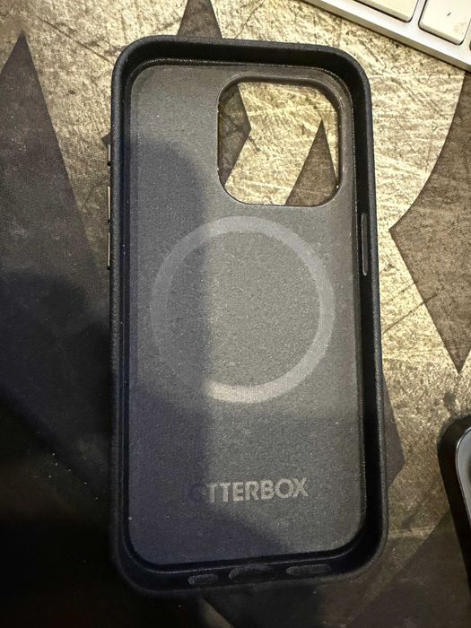 Apple iPhone 15 Pro 128 GB Como Novo Oferta Capa