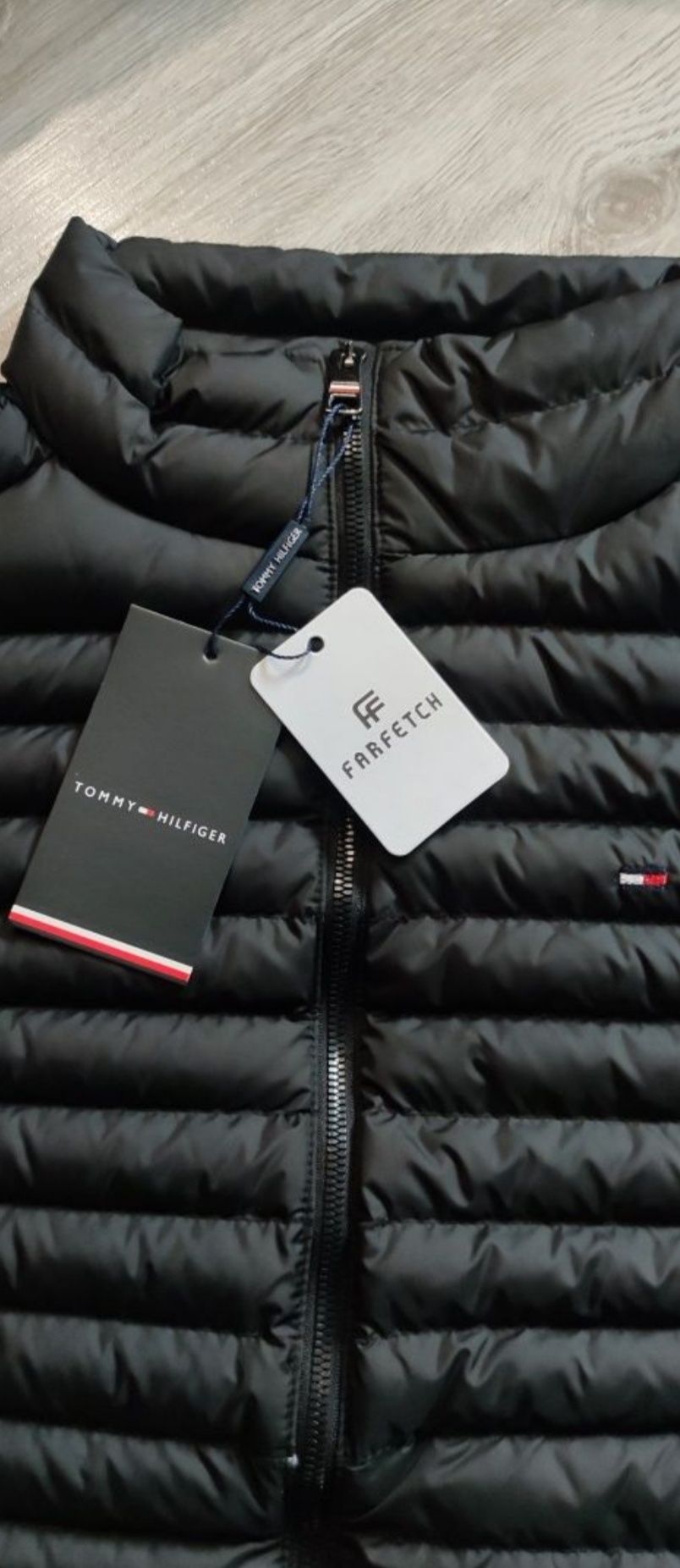 Nowa czarna kamizelka Tommy Hilfiger puchowa uniseks rozmiar M
