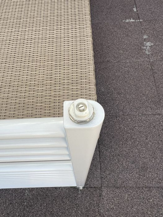 Grzejnik łazienkowy bialy 80x50