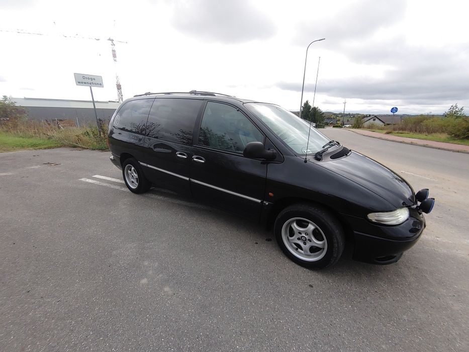Chrysler grand voyager 2000r