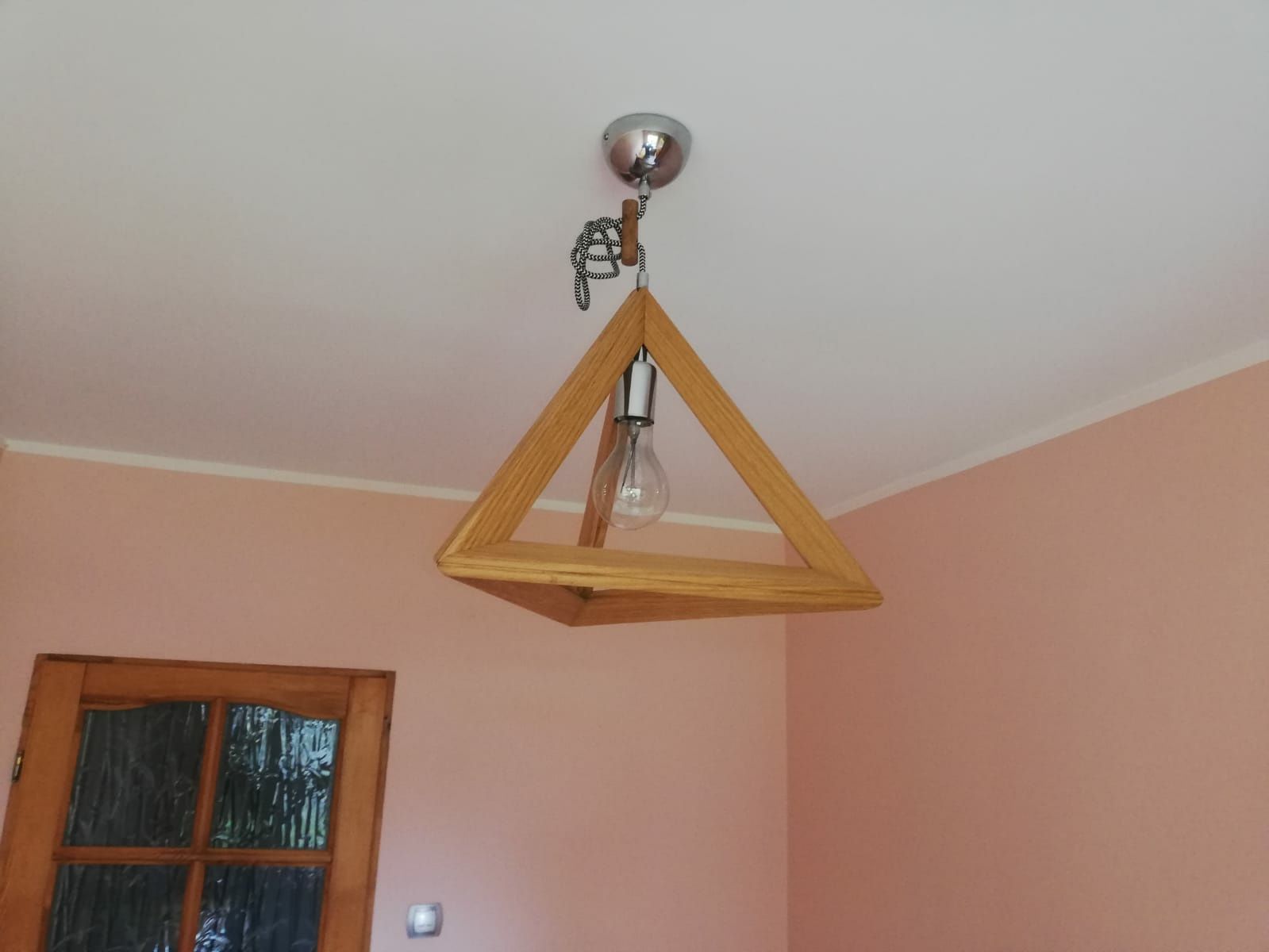 Lampa wisząca drewniana