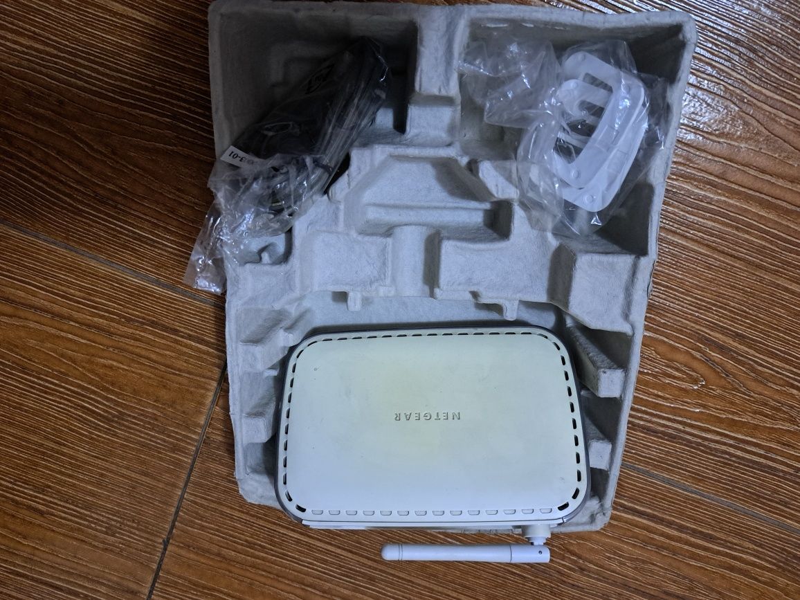 Sprzedam router uzywany w dobrym stanie.